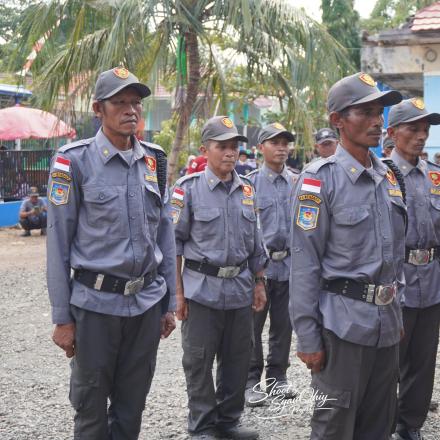 Linmas Desa Tanah Abang semarakkan Lomba Baris Berbaris Tingkat Kecamatan Mataraman